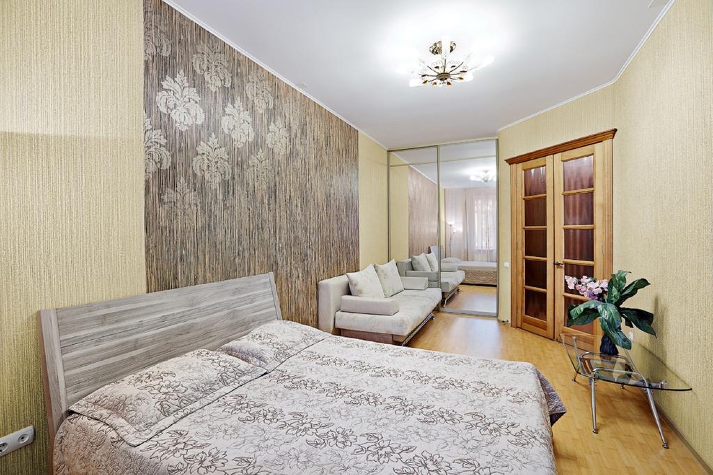 Kvart Hotel Nadezhda Томск Стая снимка